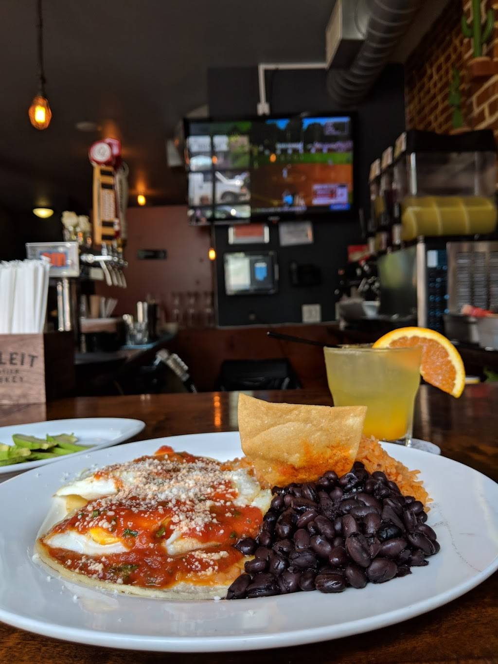 Friducha | restaurant | 946 Manhattan Ave, Brooklyn, NY 11222, USA | 7183830026 OR +1 718-383-0026