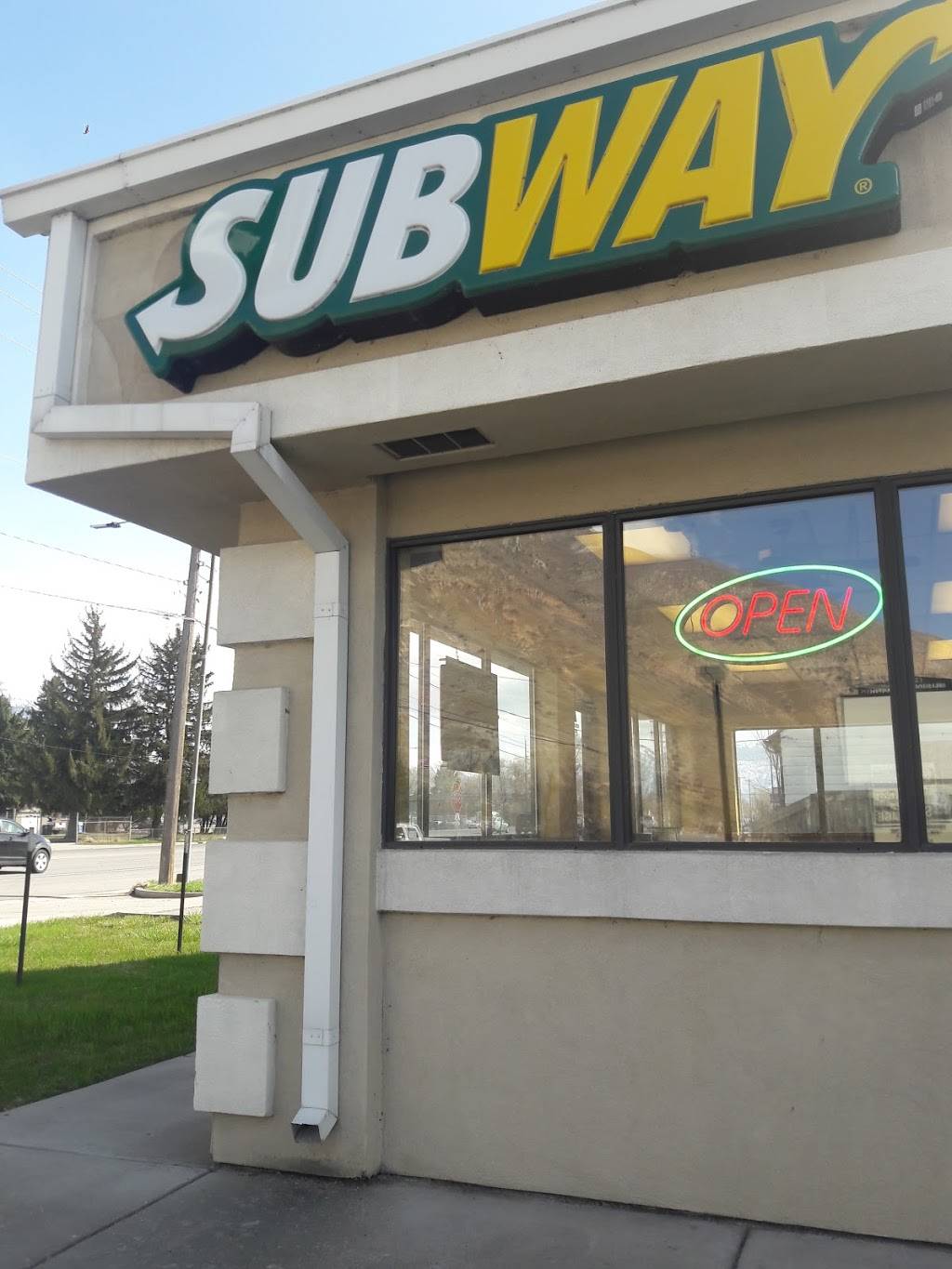 Subway | meal takeaway | 1055 N Main St, Springville, UT 84663, USA | 8014915089 OR +1 801-491-5089