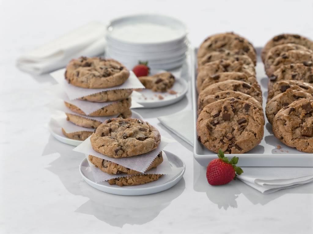 Chick-fil-A | restaurant | 3306 S 31st St, Temple, TX 76502, USA | 2547781889 OR +1 254-778-1889