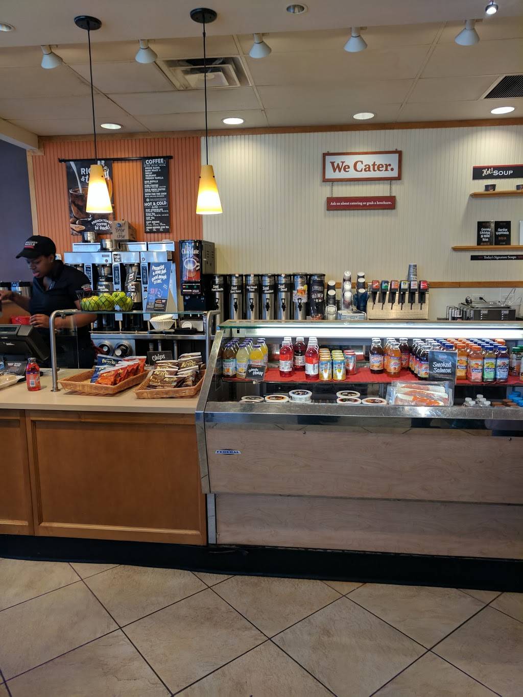 Brueggers Bagels | bakery | 970 N Colony Rd Building G, Wallingford, CT 06492, USA | 2032695666 OR +1 203-269-5666