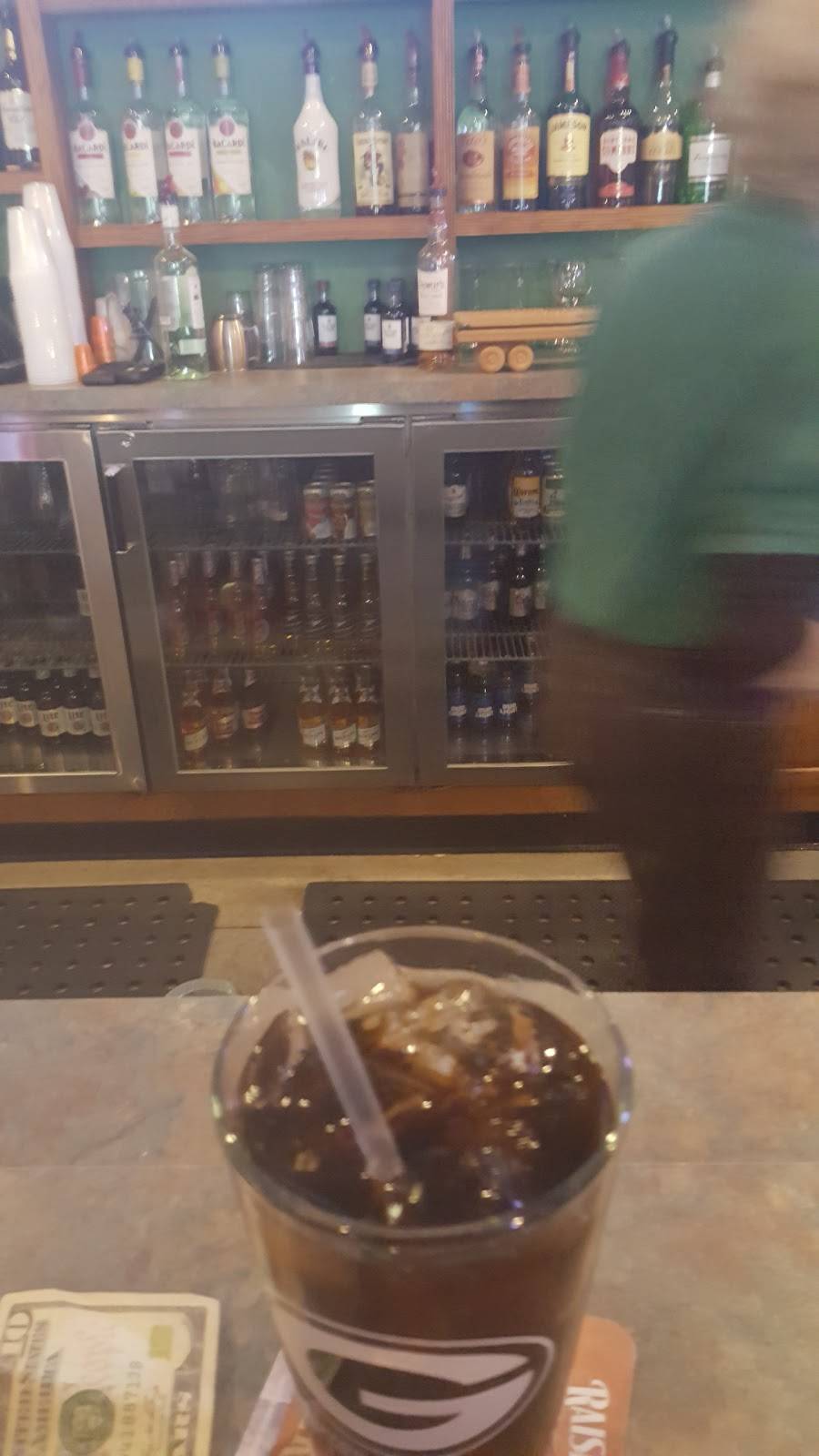 Brunos Restaurant | restaurant | 730 Cornerstone Crossing, Waterford, WI 53185, USA | 2625143663 OR +1 262-514-3663