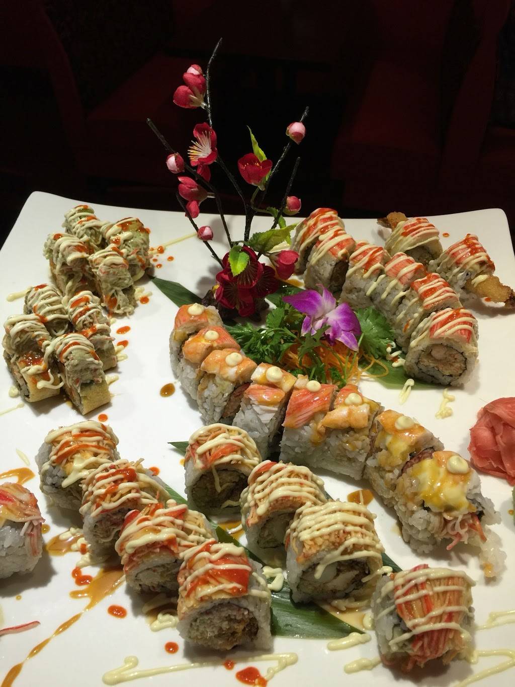 Yama Sushi | restaurant | 109 Volvo Pkwy #8, Chesapeake, VA 23320, USA | 7574104000 OR +1 757-410-4000