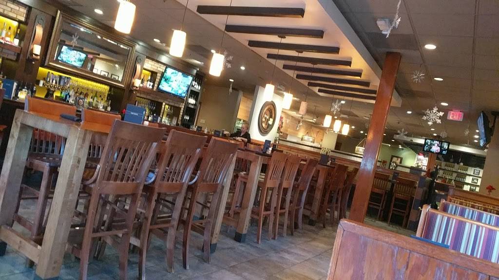 Carrabbas Italian Grill | restaurant | 8030 Ritchie Hwy, Pasadena, MD 21122, USA | 4108635960 OR +1 410-863-5960