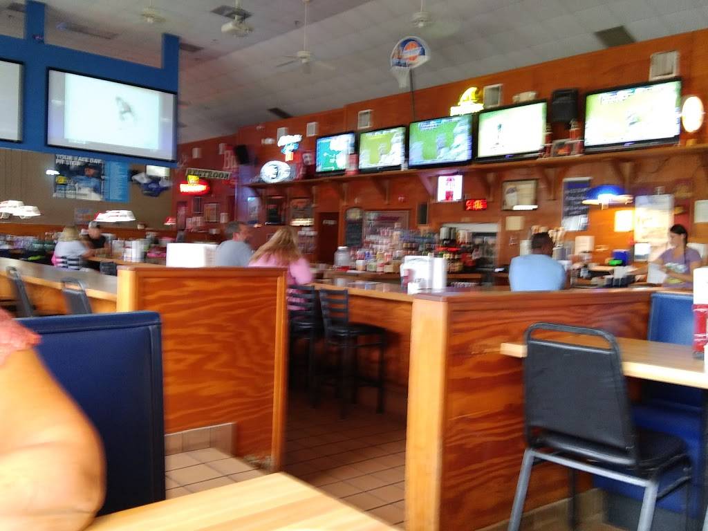 Mugs N Jugs | restaurant | 5512 8th St W, Lehigh Acres, FL 33971, USA | 2393695069 OR +1 239-369-5069