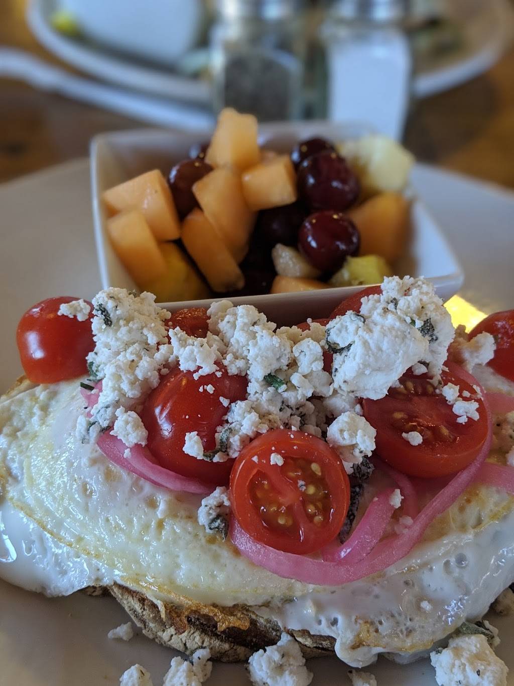 Lucis Healthy Marketplace | cafe | 1590 E Bethany Home Rd, Phoenix, AZ 85014, USA | 6027731339 OR +1 602-773-1339