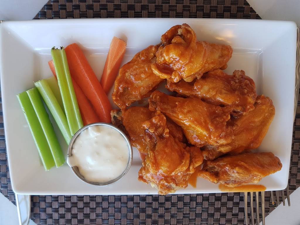 Gus Grille | restaurant | 103800 Overseas Highway, MM 103.8, Key Largo, FL 33037, USA | 3054530000 OR +1 305-453-0000