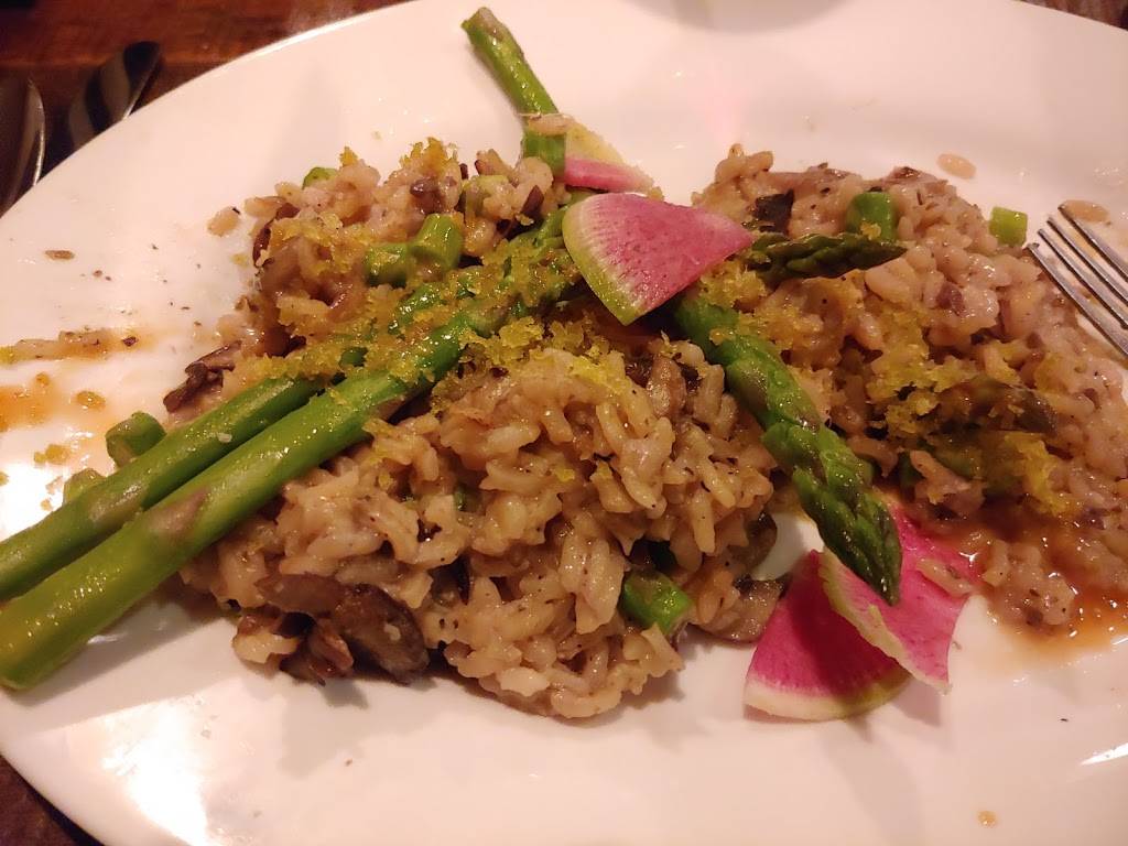 The Jericho Café & Tavern | cafe | 30 VT-15, Jericho, VT 05465, USA | 8028992223 OR +1 802-899-2223