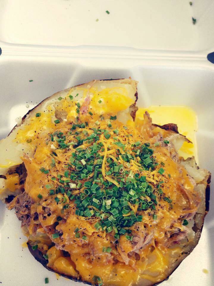 Whitts Barbecue | restaurant | 16146 US-72, Rogersville, AL 35652, USA | 2566077070 OR +1 256-607-7070