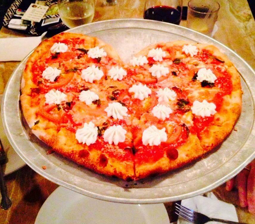 Luna Pizza Glastonbury | restaurant | 88 Hebron Ave, Glastonbury, CT 06033, USA | 8606592135 OR +1 860-659-2135