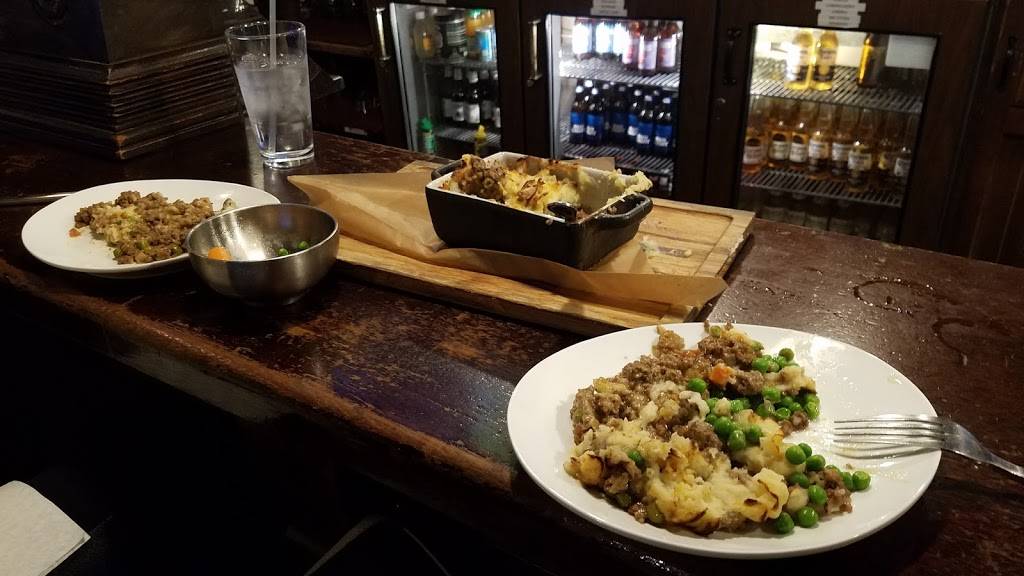 The Kerry Piper | restaurant | 7900 Joliet Rd, Willowbrook, IL 60527, USA | 6303253732 OR +1 630-325-3732