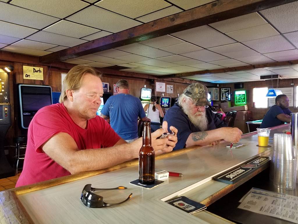 Frolic Lounge | restaurant | 2902 Washington St, Waukegan, IL 60085, USA | 8473368910 OR +1 847-336-8910