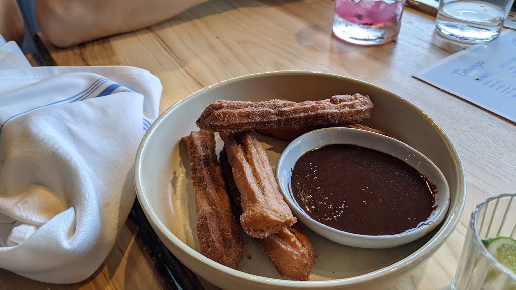 Bar Chido | restaurant | 1012 Curtiss St, Downers Grove, IL 60515, USA | 6303246596 OR +1 630-324-6596