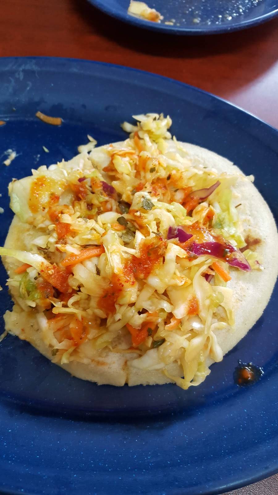 Pupuseria El Chalet | restaurant | 8689 Sierra Ave c, Fontana, CA 92335, USA | 9093579949 OR +1 909-357-9949