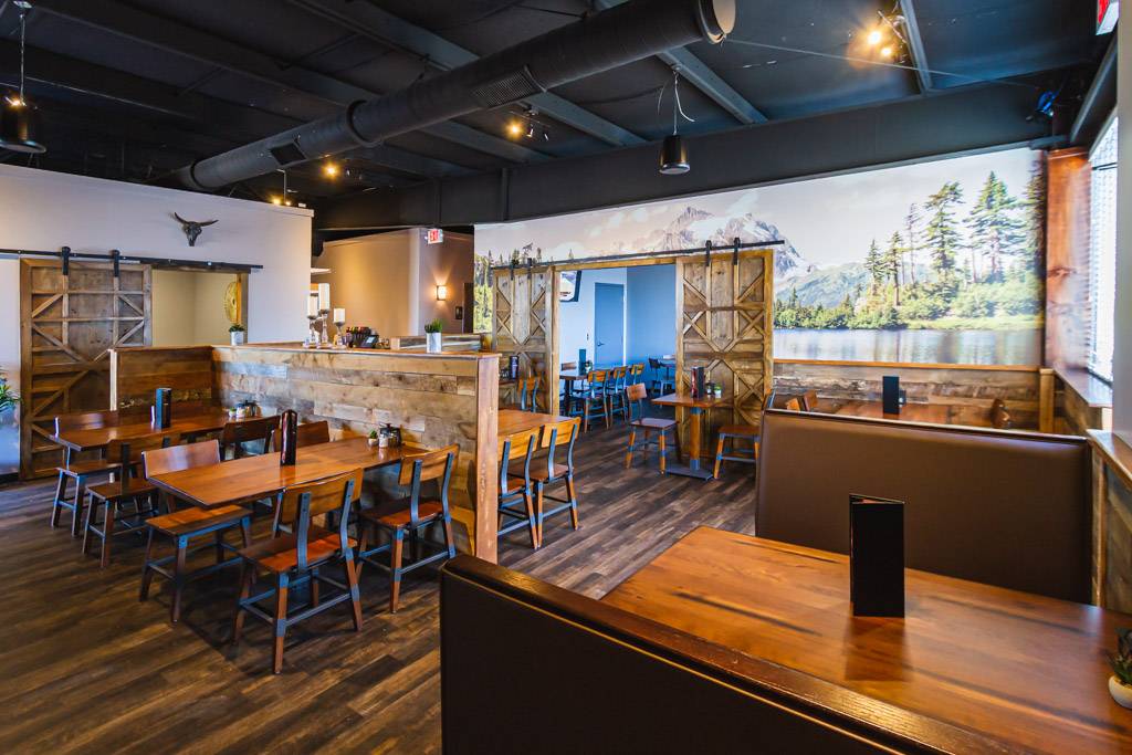 C-Anns Southern Bistro | restaurant | 708 Crowell Ln, Lynchburg, VA 24502, USA | 4342397665 OR +1 434-239-7665