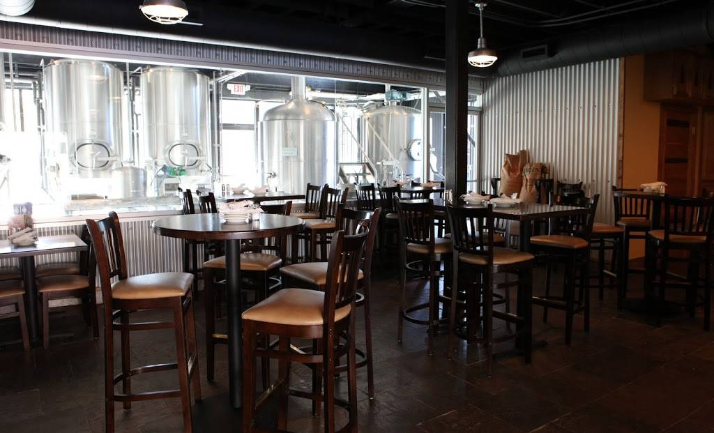 Big Bear Lake Brewing Company | restaurant | 40827 Stone Rd, Big Bear Lake, CA 92315, USA | 9098780283 OR +1 909-878-0283