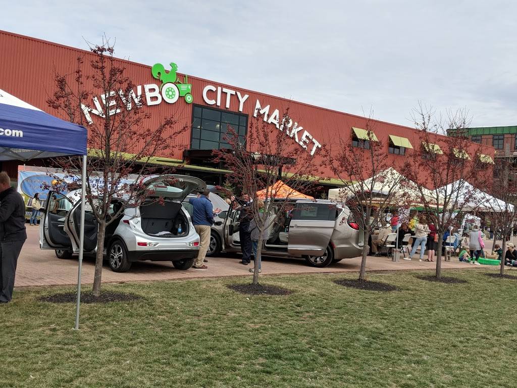 NewBo City Market | shopping mall | 1100 3rd St SE, Cedar Rapids, IA 52401, USA | 3192004050 OR +1 319-200-4050
