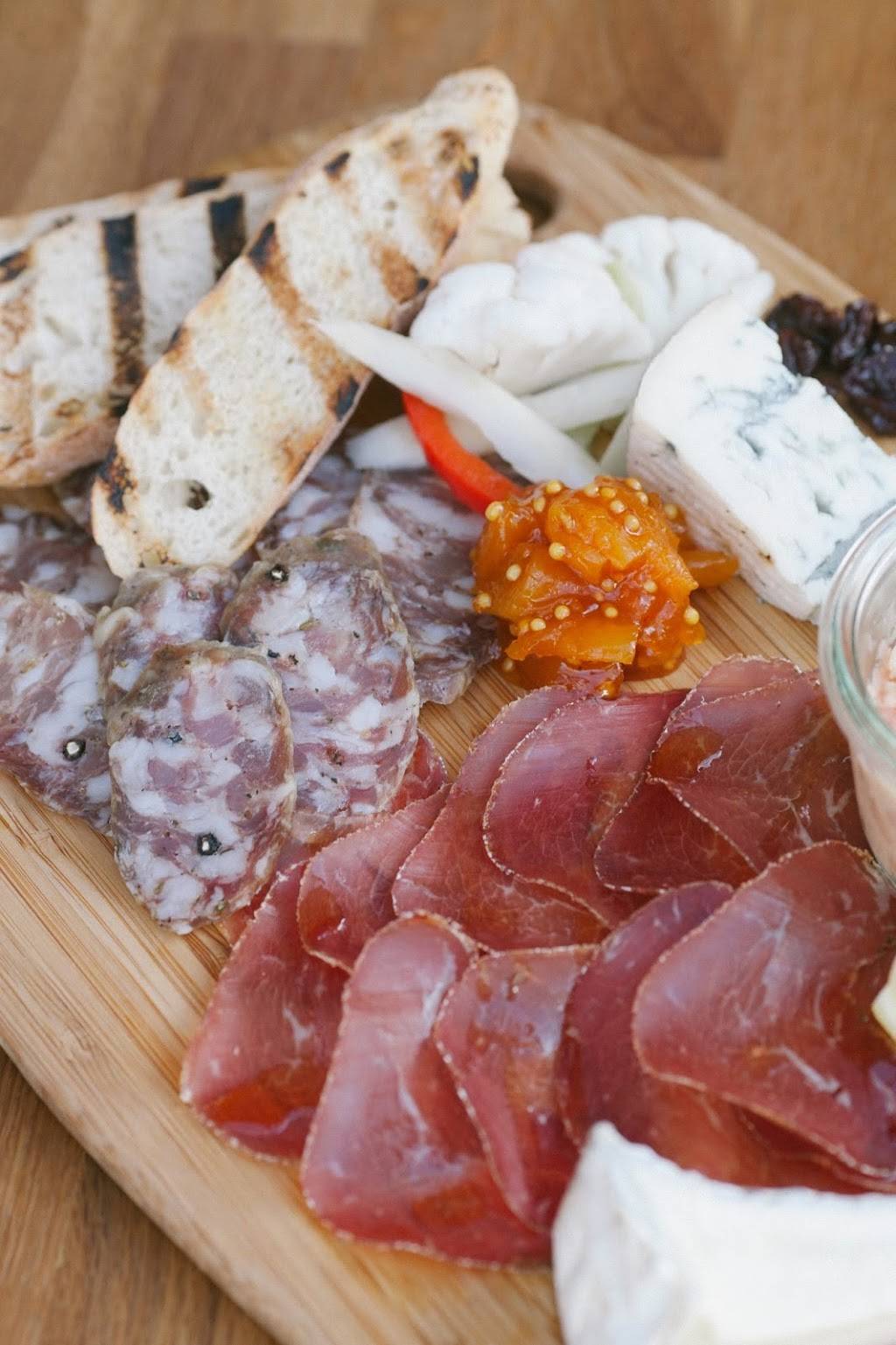 The Bellows | restaurant | 803 S Twin Oaks Valley Rd #107, San Marcos, CA 92078, USA | 7602903912 OR +1 760-290-3912