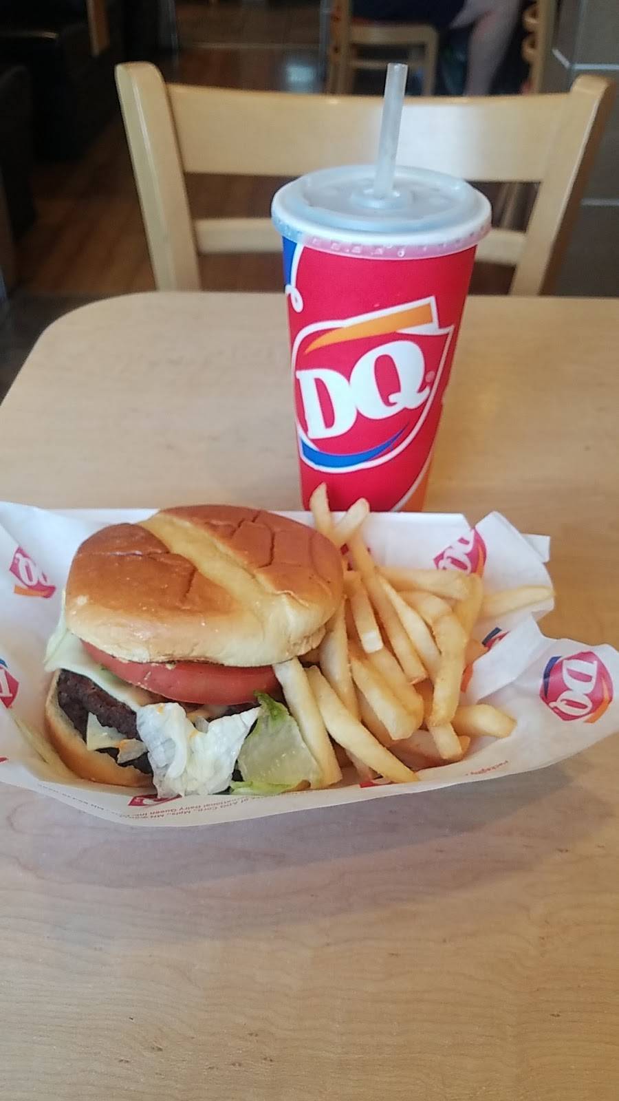Dairy Queen Grill & Chill | restaurant | 324 W Mazon Ave, Dwight, IL 60420, USA | 8155841118 OR +1 815-584-1118