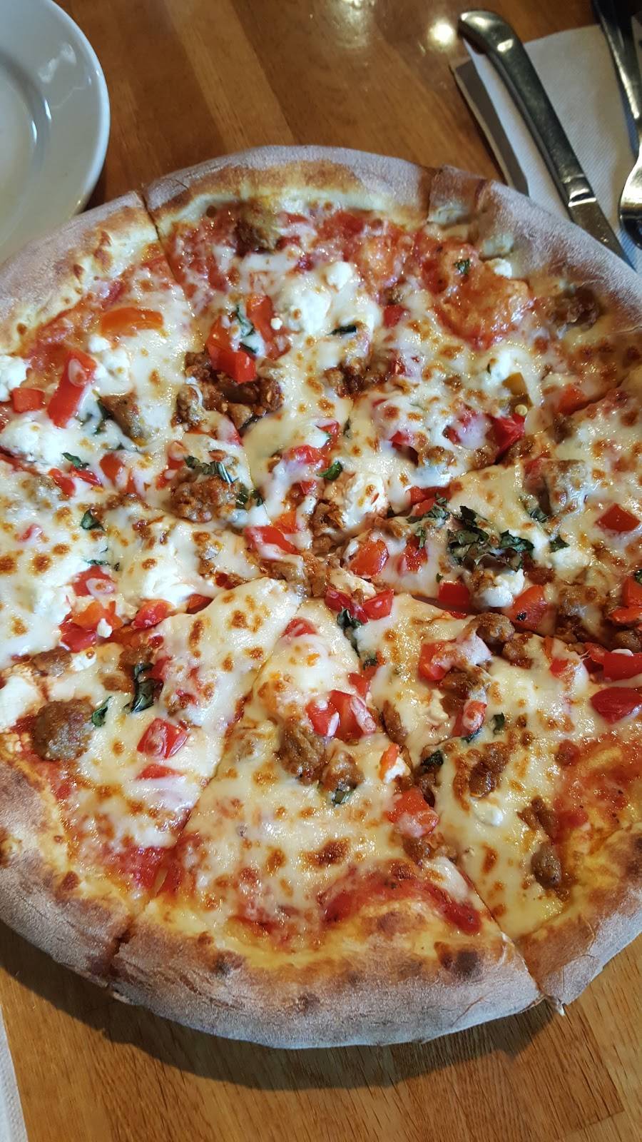 Element Wood Fire Pizza | restaurant | 96 Broadway St NE, Minneapolis, MN 55413, USA | 6123793028 OR +1 612-379-3028