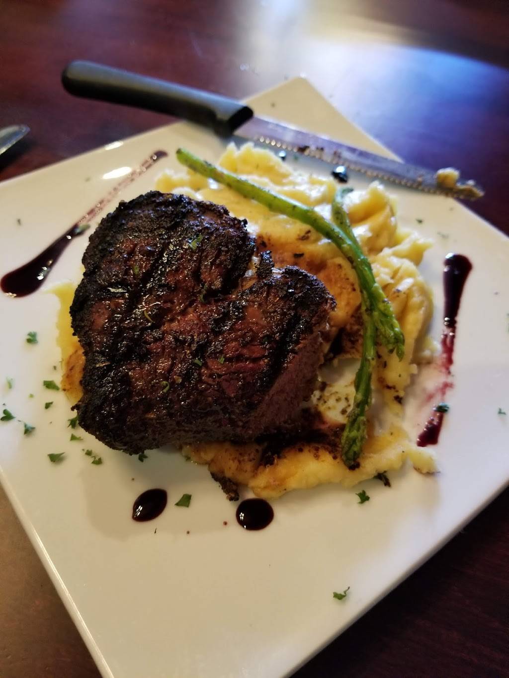 Amici Wine Bistro | restaurant | 1127 Eldridge Pkwy #1030, Houston, TX 77077, USA | 2815586060 OR +1 281-558-6060