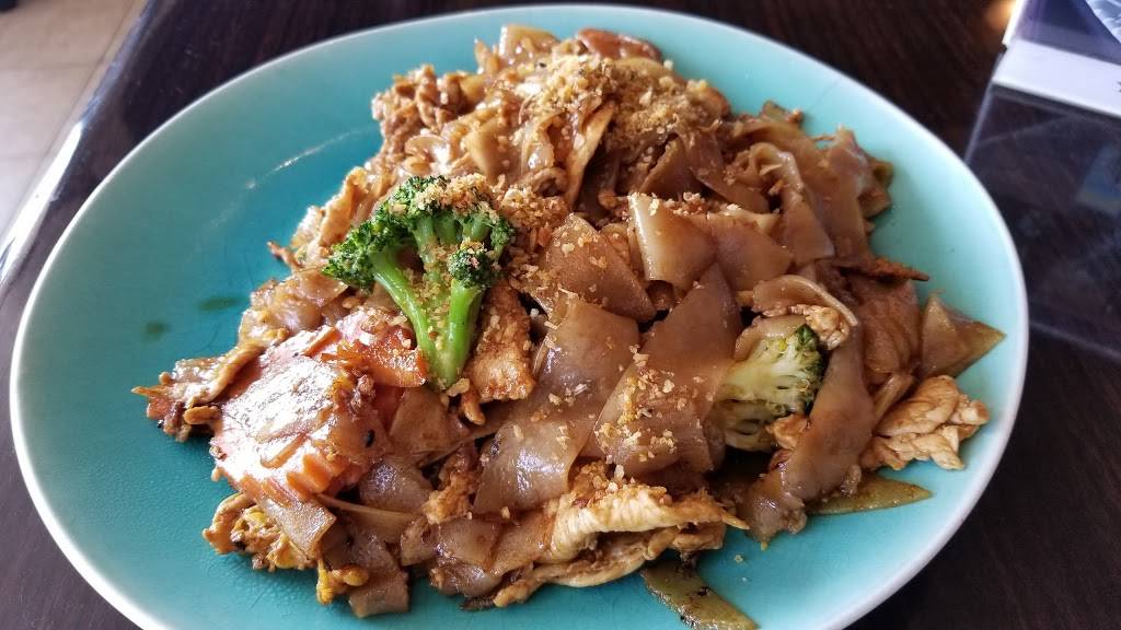 Thai Fix | restaurant | 8935 Atlanta Ave, Huntington Beach, CA 92646, USA | 7149601008 OR +1 714-960-1008