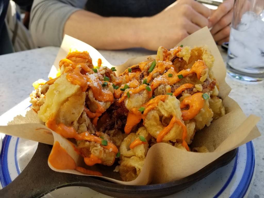 Hello Betty Fish House | restaurant | 211 Mission Ave, Oceanside, CA 92054, USA | 7607221008 OR +1 760-722-1008