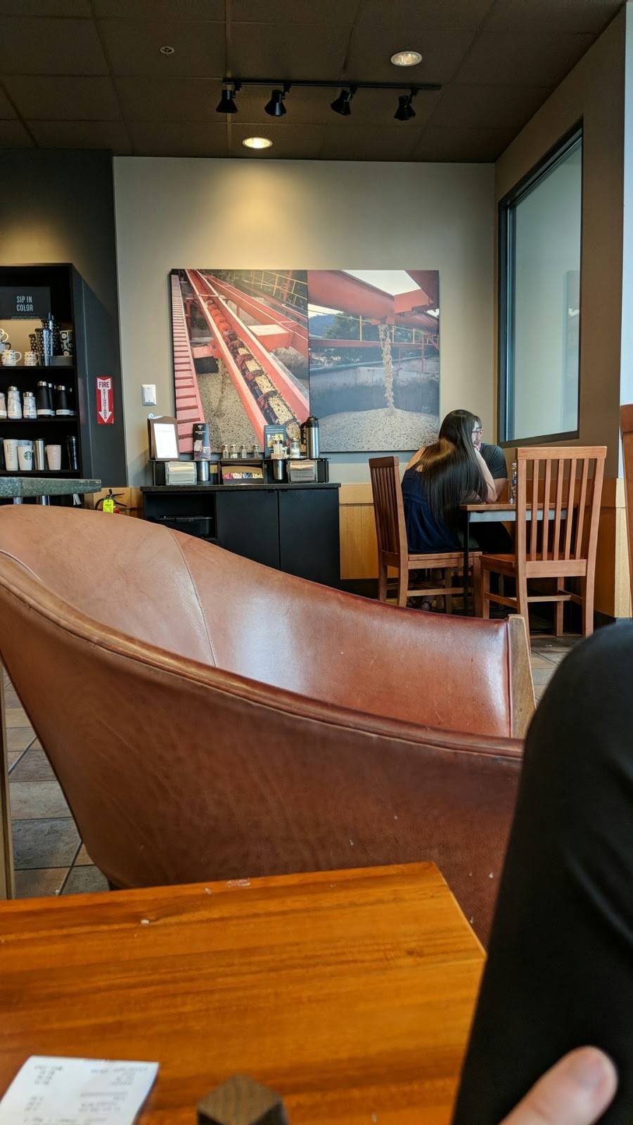 Starbucks | cafe | 1613 Southlake Mall, Merrillville, IN 46410, USA | 2197910620 OR +1 219-791-0620