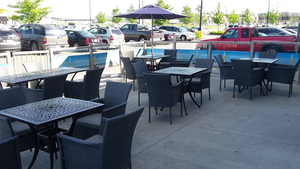 The Spot Bar and Lounge | restaurant | 9980 Airport Rd, Brampton, ON L6S 0C5, Canada | 9057993010 OR +1 905-799-3010