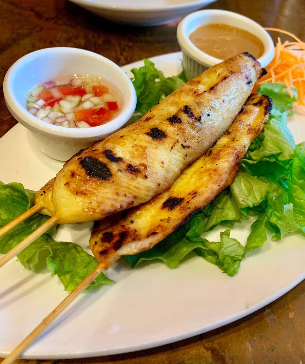 Thai Basil | restaurant | 95 Railroad Ave, Greenwich, CT 06830, USA | 2036189888 OR +1 203-618-9888