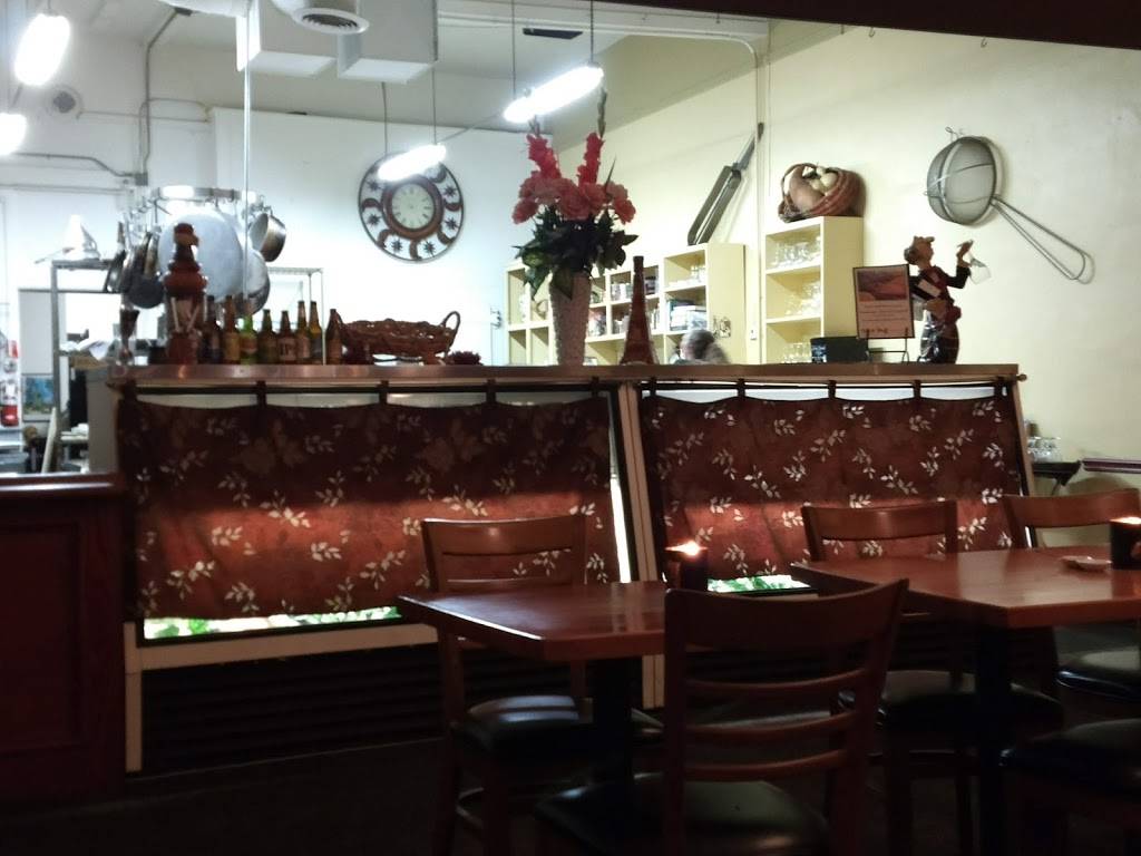 Haute Stuff | restaurant | 521 Main St, Martinez, CA 94553, USA | 9252290521 OR +1 925-229-0521