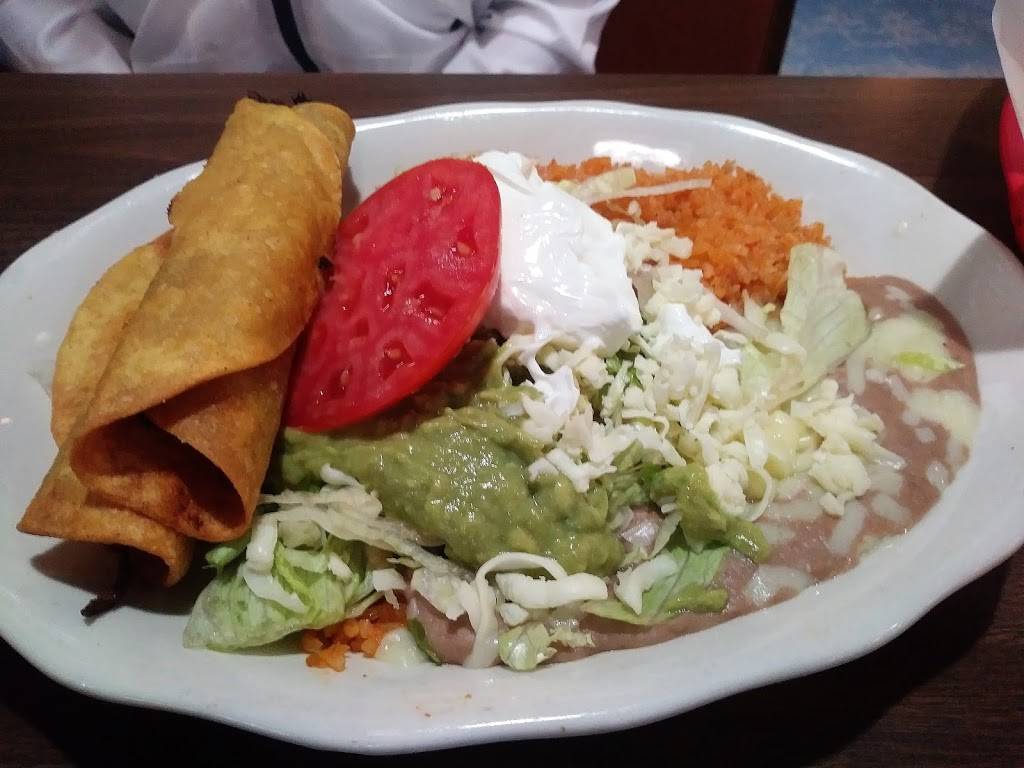 Cinco De Mayo | restaurant | 124 Capulet Dr #109, St. Augustine, FL 32092, USA | 9044847162 OR +1 904-484-7162