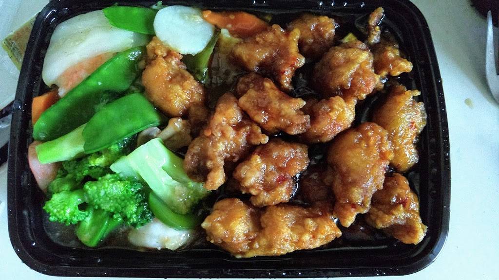 Yin Can Cook | restaurant | 2863 Northlake Blvd, West Palm Beach, FL 33403, USA | 5618822345 OR +1 561-882-2345