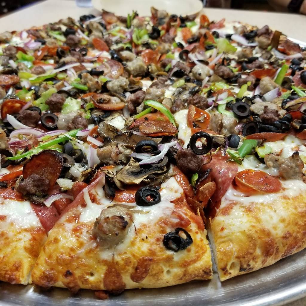 Mountain Mikes Pizza | meal delivery | 30 Golf Club Rd, Pleasant Hill, CA 94523, USA | 9258265101 OR +1 925-826-5101