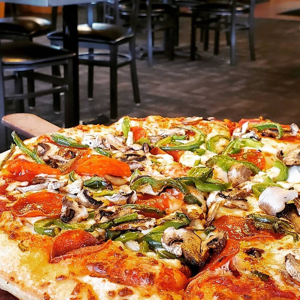 Pizza Hut | meal takeaway | 4318 Grand Haven Rd, Muskegon, MI 49441, USA | 2317984511 OR +1 231-798-4511