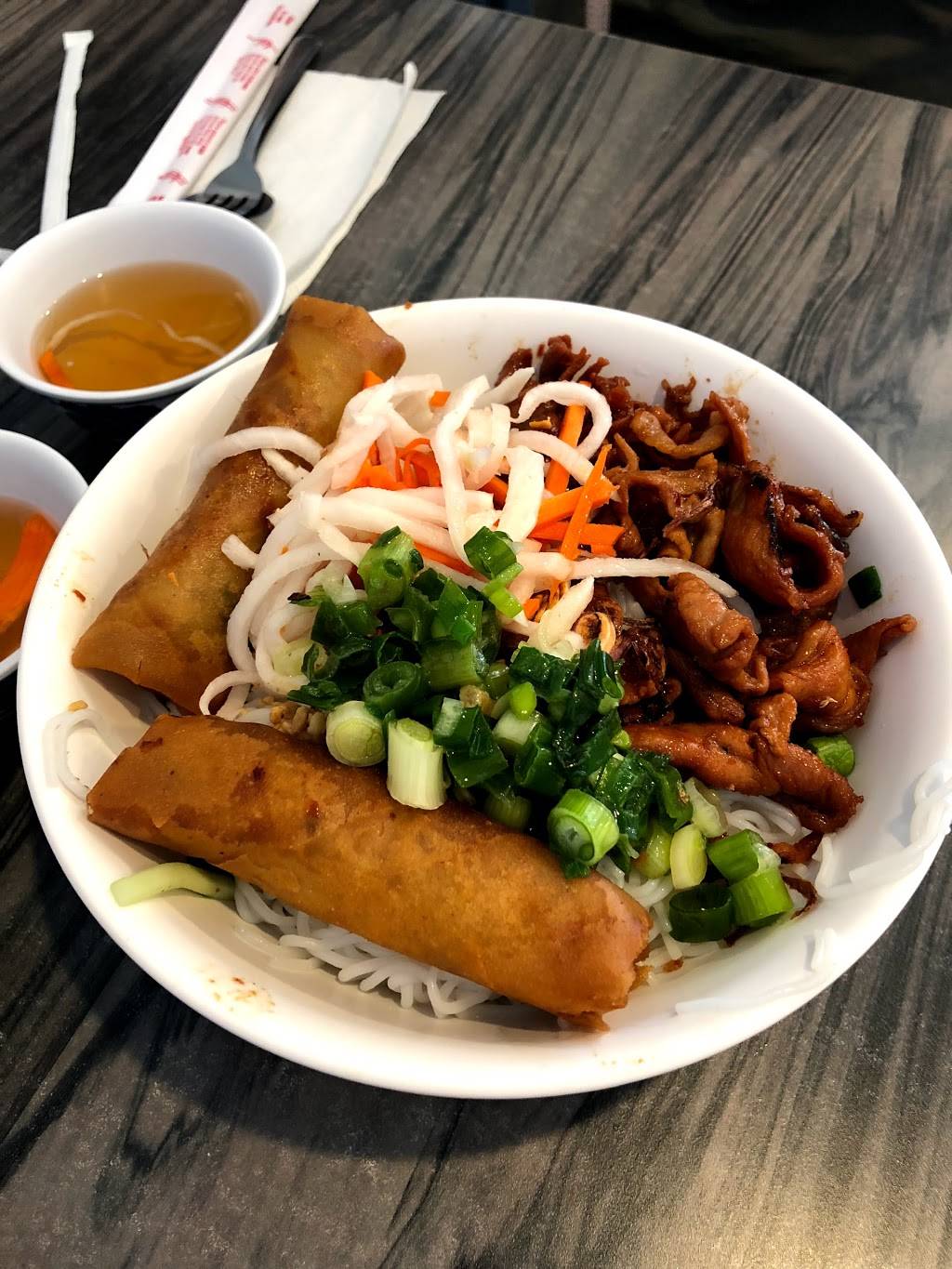 Com Tam Thuan Kieu | restaurant | 14282 Brookhurst St, Garden Grove, CA 92843, USA | 7145314852 OR +1 714-531-4852