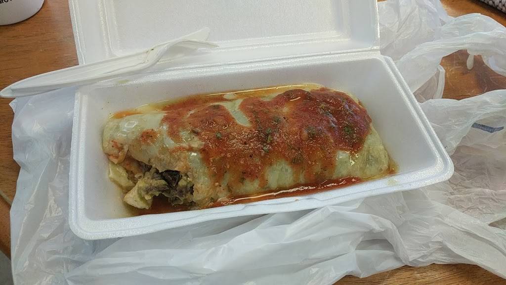 La Fiesta Burger | restaurant | 2839 E Noble Ave, Visalia, CA 93292, USA | 5597388995 OR +1 559-738-8995