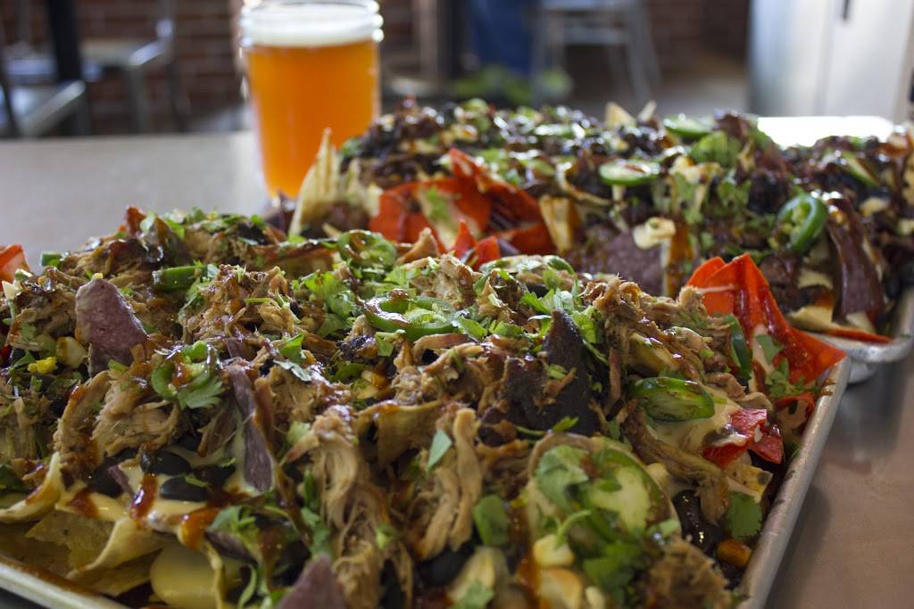 Sauced BBQ & Spirits | Sacramento | restaurant | 1028 7th St, Sacramento, CA 95814, USA | 9164004341 OR +1 916-400-4341