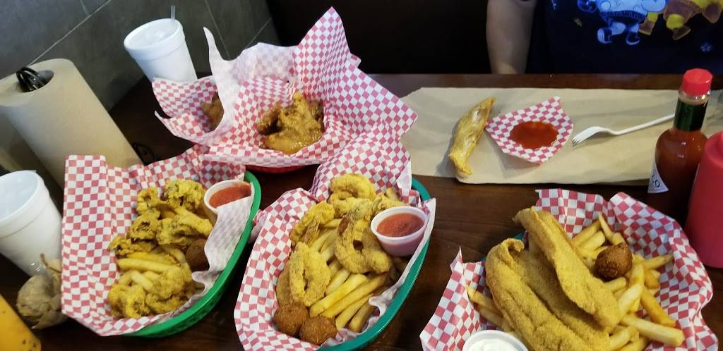 Krispy Catch | restaurant | 2356 SE Green Oaks Blvd Suite 186, Arlington, TX 76018, USA | 8174193474 OR +1 817-419-3474