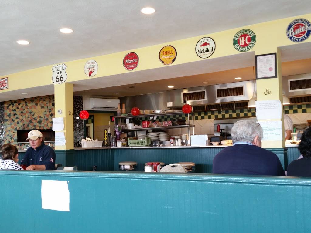 Budabings 50s Cafe | cafe | 1060 Main St, Millis, MA 02054, USA | 5083768999 OR +1 508-376-8999