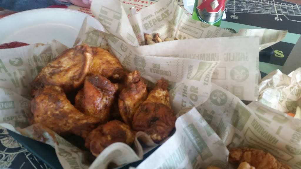 Wingstop | restaurant | 12717 Interstate 45 N Ste 100, Willis, TX 77318, USA | 9368909464 OR +1 936-890-9464