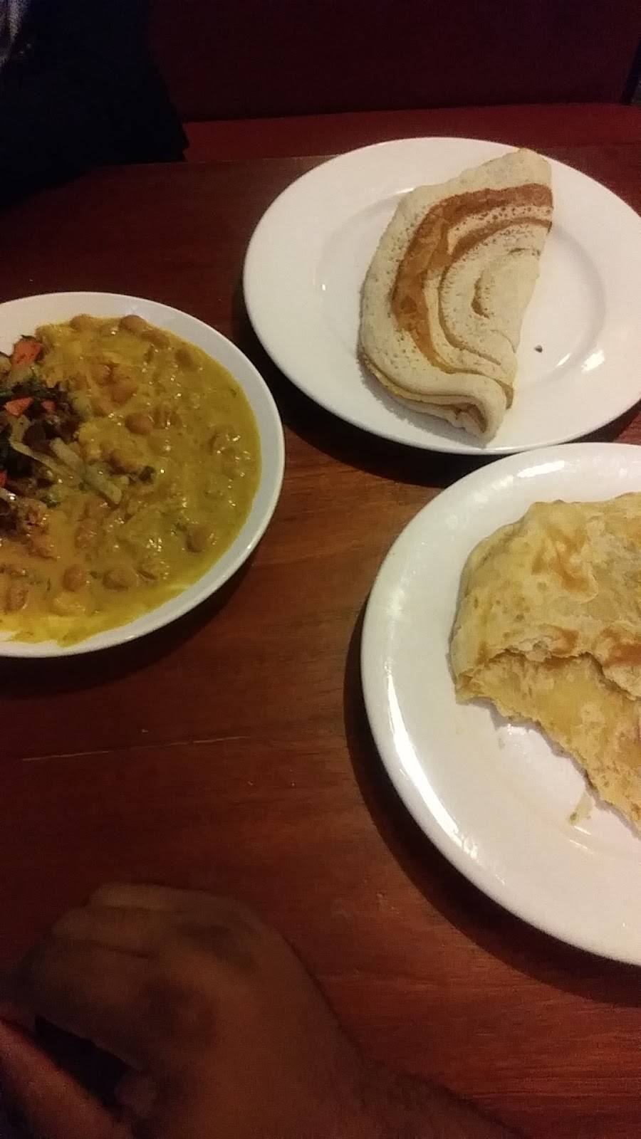 African Paradise West | restaurant | 3741 W Broad St, Columbus, OH 43228, USA | 6148260580 OR +1 614-826-0580