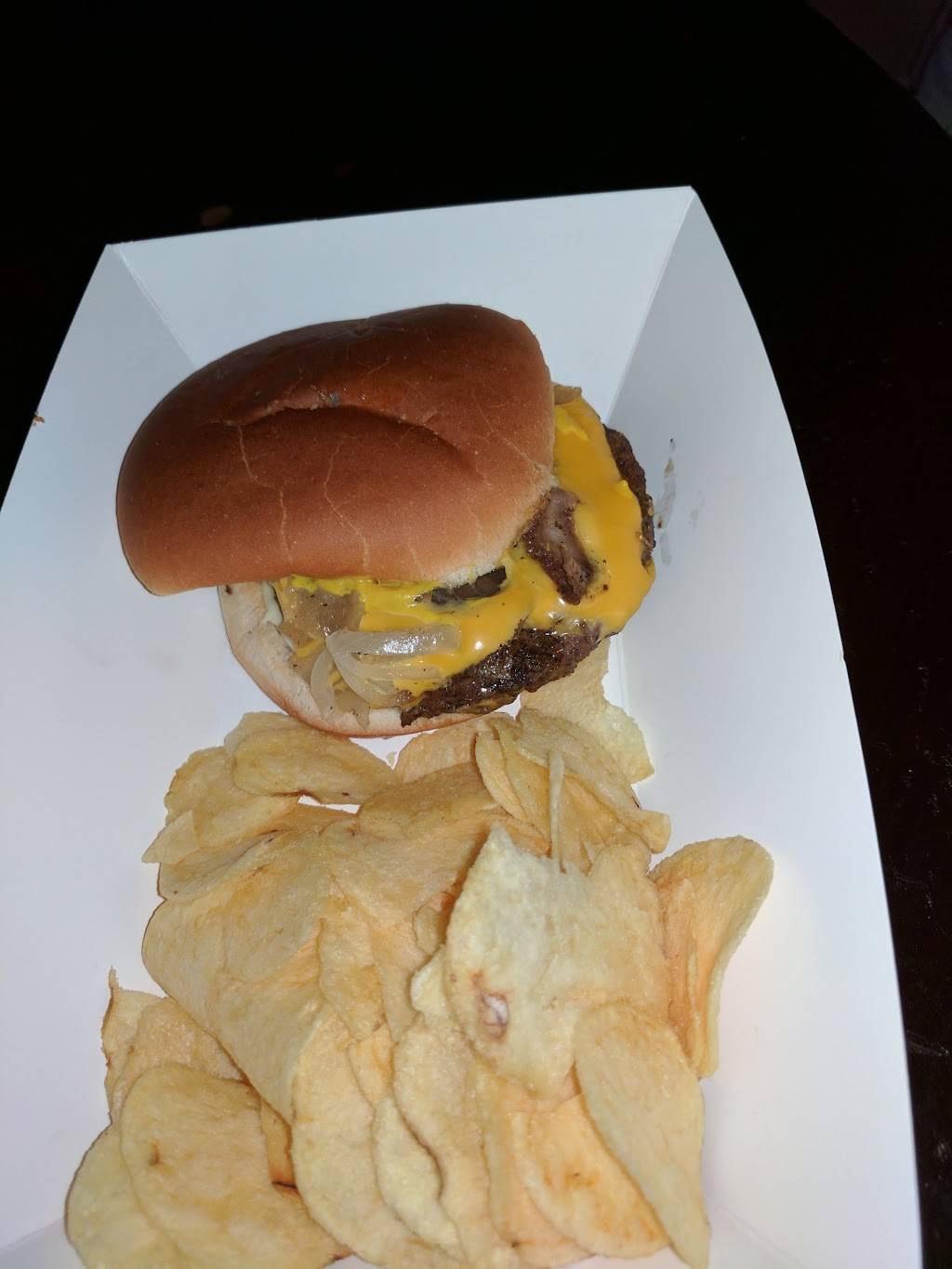 Earnestine & Hazels | restaurant | 531 S Main St, Memphis, TN 38103, USA | 9015239754 OR +1 901-523-9754