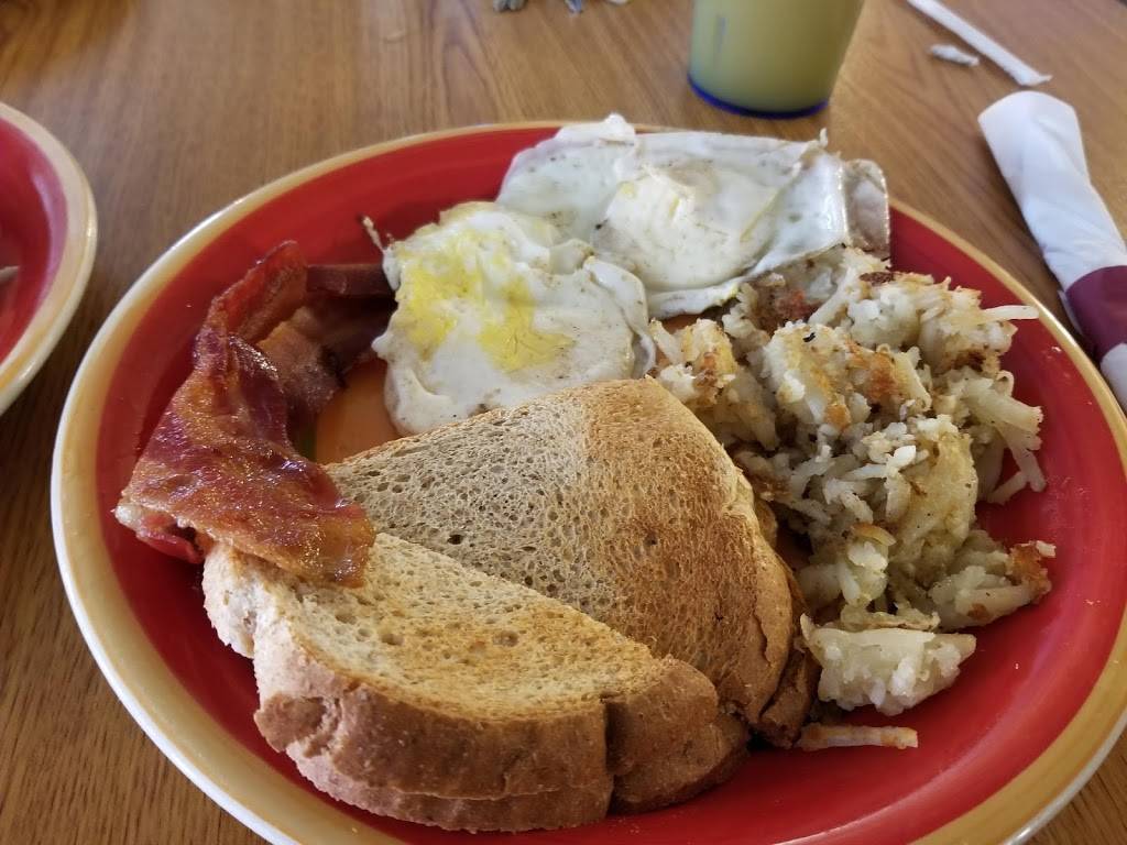 Mr Bs Deli | restaurant | 2343 N St Helen Rd, St Helen, MI 48656, USA | 9896323559 OR +1 989-632-3559