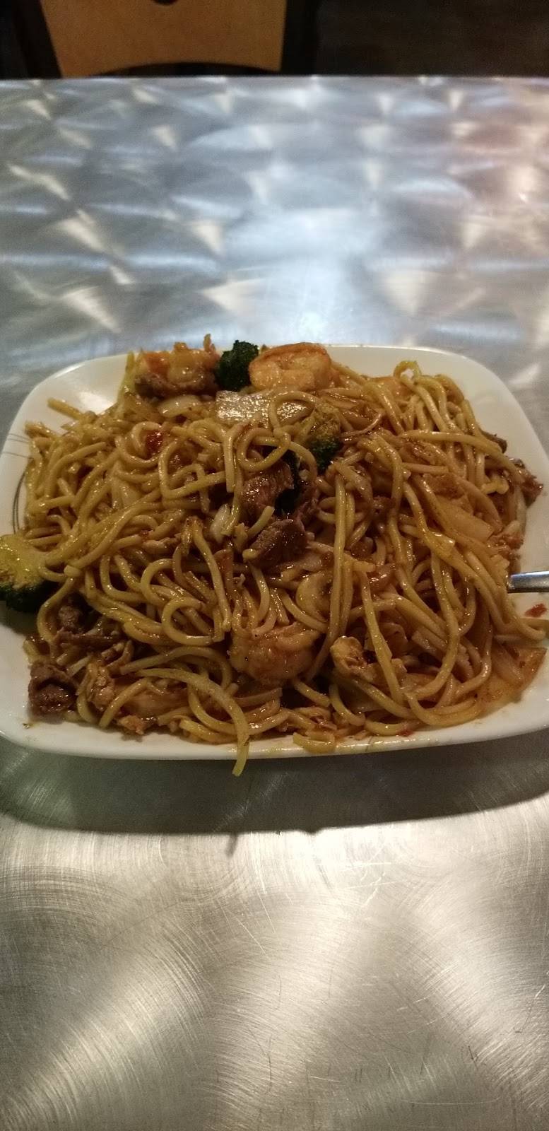 Emperors Japanese Grill | restaurant | 3526 N Rock Rd #200, Wichita, KS 67226, USA | 3164253557 OR +1 316-425-3557