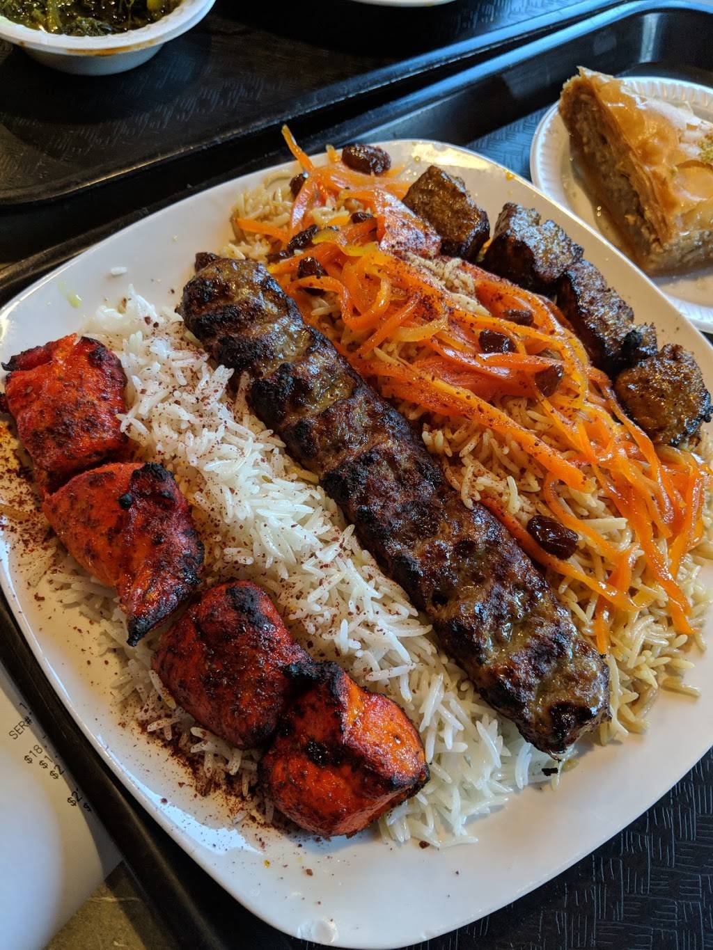 Food Corner Kabob House | restaurant | 14220 Centreville Square, Centreville, VA 20121, USA | 7035437166 OR +1 703-543-7166