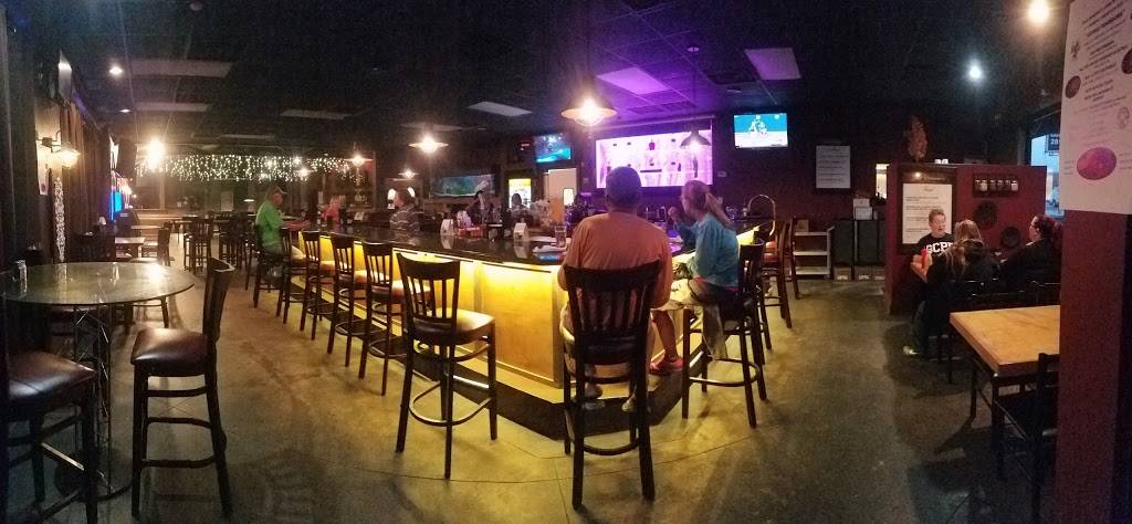 Desi Romanos Sports Bar & Grill | restaurant | 3809 Paris Rd, Chalmette, LA 70043, USA | 5042770824 OR +1 504-277-0824