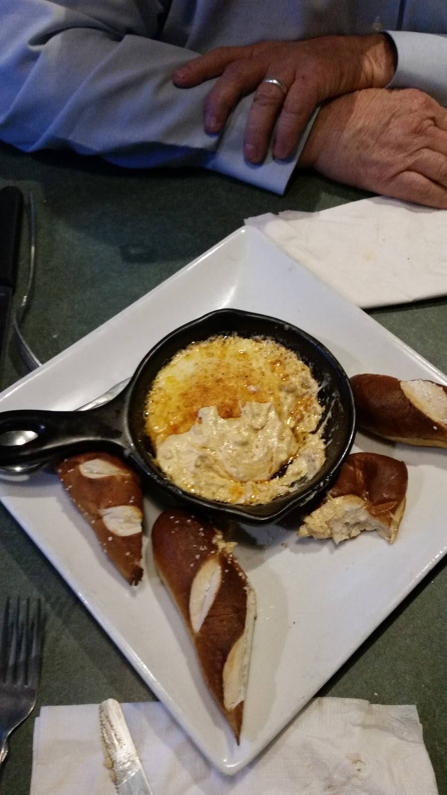 The Greene Turtle Sports Bar & Grille | restaurant | 3213 Solomons Island Rd Suite A, Edgewater, MD 21037, USA | 4109561144 OR +1 410-956-1144