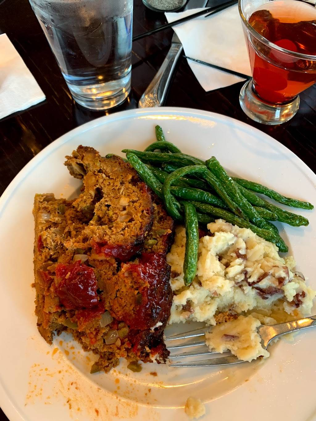 Hastings Public House | restaurant | 2015 Westview Dr, Hastings, MN 55033, USA | 6513792018 OR +1 651-379-2018