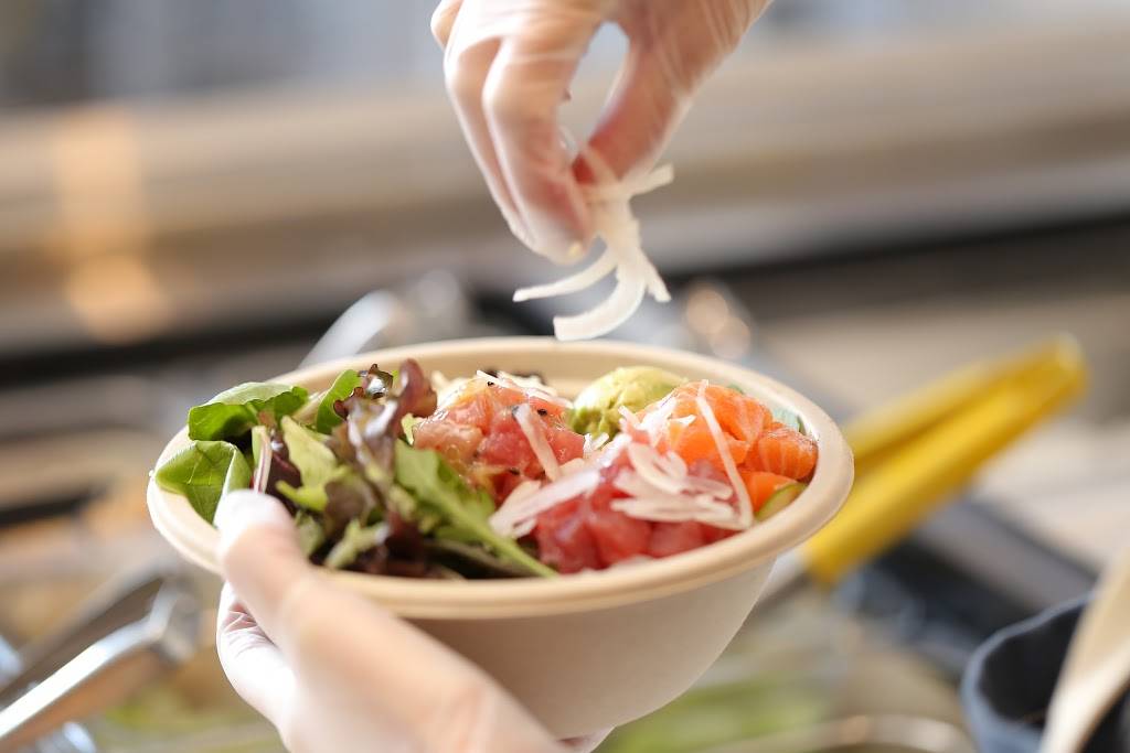 Go Fish Poke Bar- Stanford Shopping Center | restaurant | 660 Stanford Shopping Center #244B, Palo Alto, CA 94304, USA | 6503281370 OR +1 650-328-1370