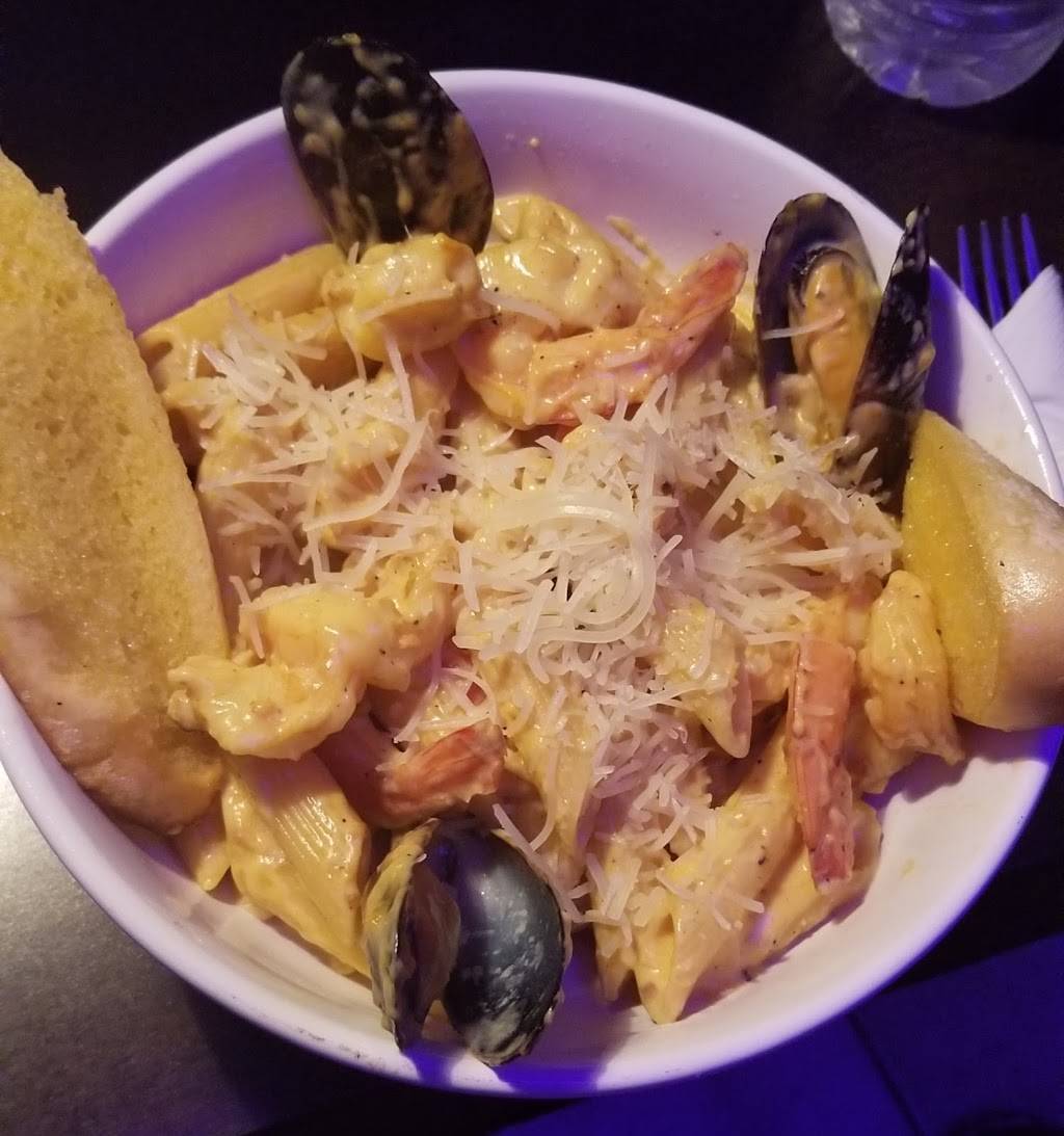 La Rosa Pizzeria & Cafe | restaurant | 6317 Charlotte Pike, Nashville, TN 37209, USA | 6158109523 OR +1 615-810-9523